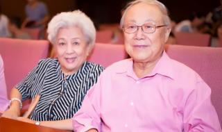 演员谢芳丈夫张目病逝 演员谢芳丈夫张目病逝